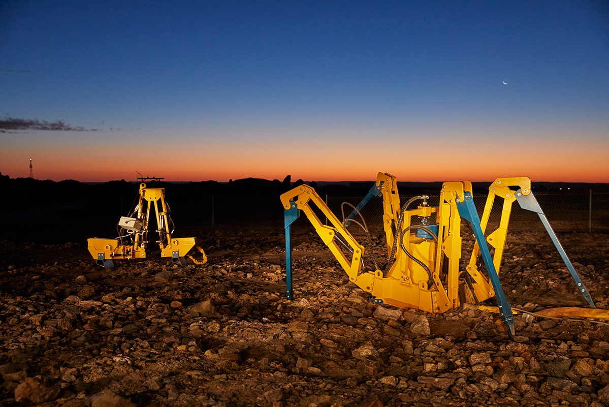 Machines-on-the-Line-of-Lode-during-Sunset.jpg